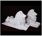 Grand Marble Lion Sculptures Set