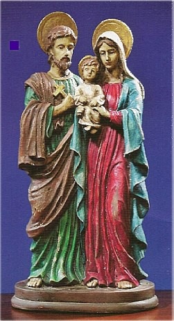 Holy Family Statue with Antiqued Theme