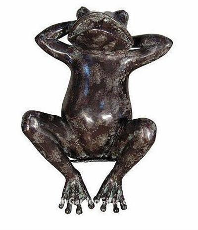 Lazy Frog Fountain Spitter