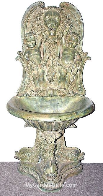 Grand Lion Floor Fountain