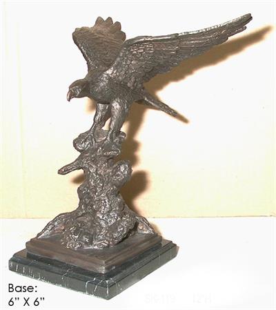 Glorious Eagle Bronze Tabletop Sculpture