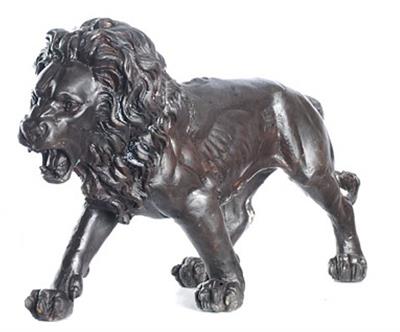 Roaring Male Lion Sculpture