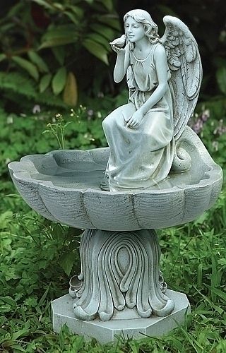 Acanthus Angel Bird Bath