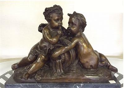 2 Cherubs on a Base Sculpture