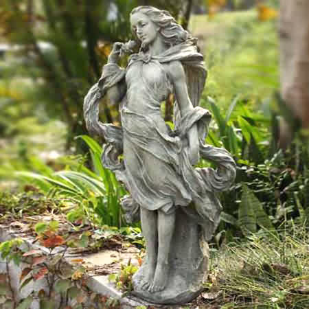 Pretty Garden Girl Statue