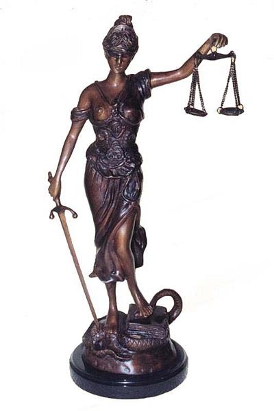 18"H Blind Justice Statue