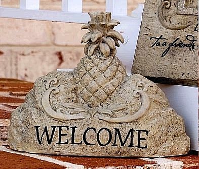 Welcome Pineapple Garden Rock